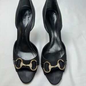 Gucci 🔥🔥 Black Women's Shoes with Gold Accents Size 9 1/2